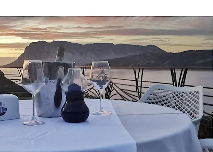 San Teodoro Punta Est Curatissimo Bilocale 아파트