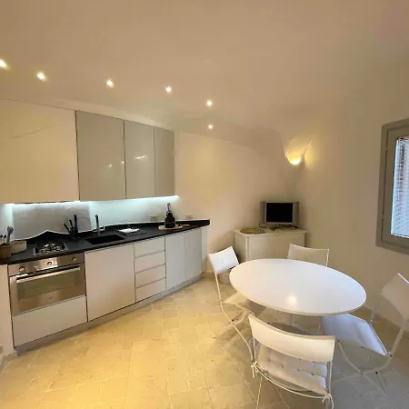 Punta Est - Bilo Zaffiro 300m Mare & Piscina Apartamento Capo Coda Cavallo
