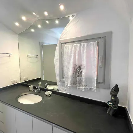 San Teodoro Punta Est Curatissimo Bilocale 公寓 *